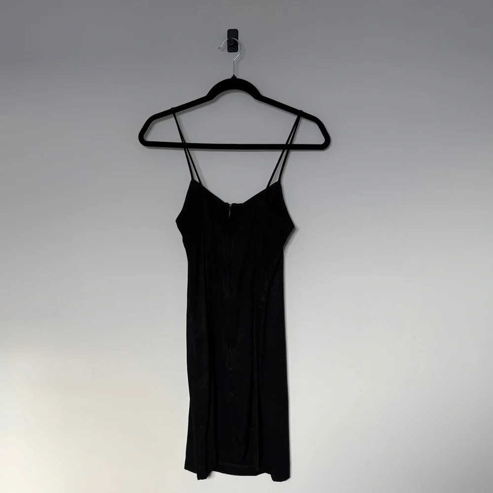 Elegant Black Slip Dress - Picture 2 of 4
